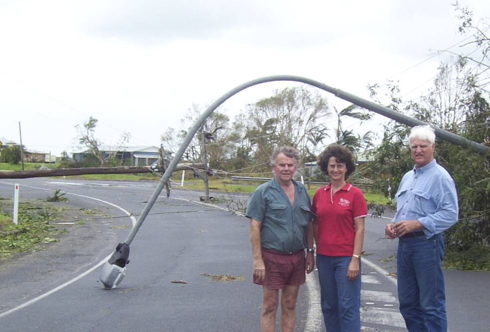 Mourilyan Hotel owners Anita Tofoli and Lloyd Woods with Bob Katter survey the damage post Tropical Cyclone Larry in 2006.