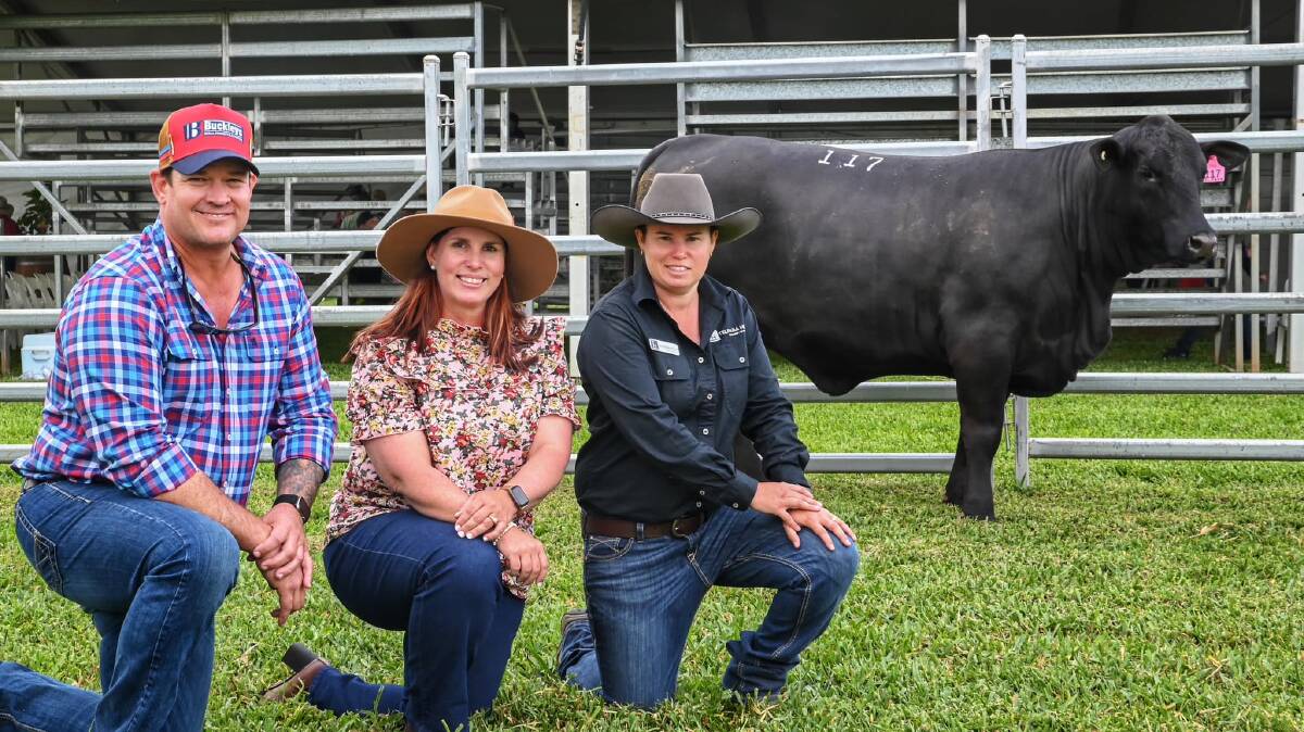 Wayne and Kellie Dobe of CPR Brangus, Ravenshoe purchased the Ultrablack record top female, Telpara Hills Miss Geddes 468S29, with Fiona Pearce of Telpara Hills Brangus and Ultrablacks. Picture by Brittany Pearce 